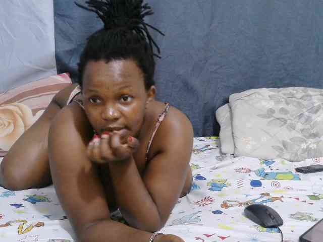 sweet-bunny-sweet webcam