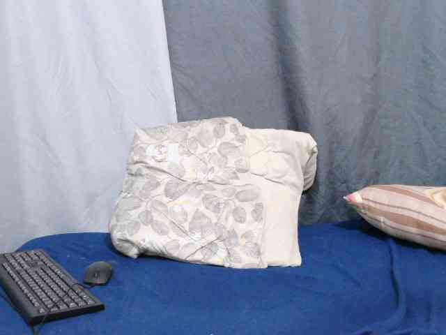 sweet-bunny-sweet webcam