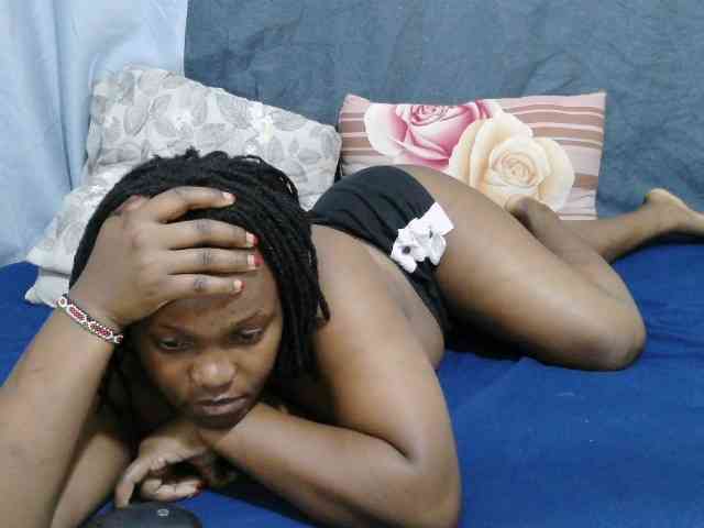 sweet-bunny-sweet webcam