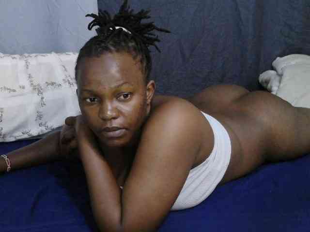 sweet-bunny-sweet webcam