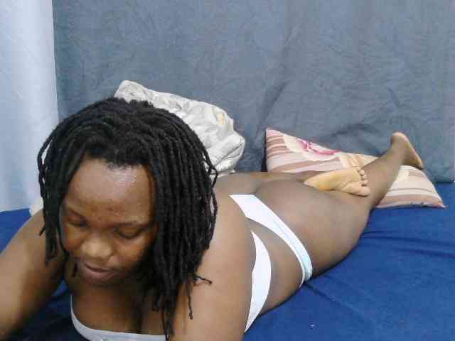 sweet-bunny-sweet webcam