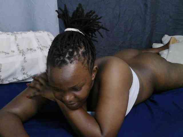 sweet-bunny-sweet webcam