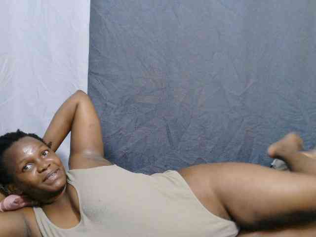 sweet-bunny-sweet webcam