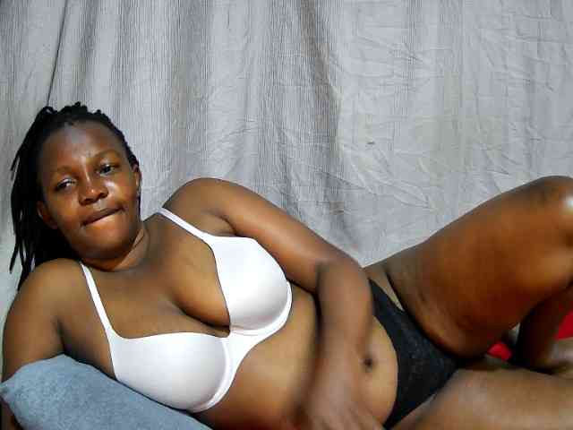 sweet-bunny-sweet webcam
