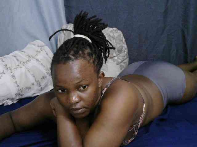 sweet-bunny-sweet webcam