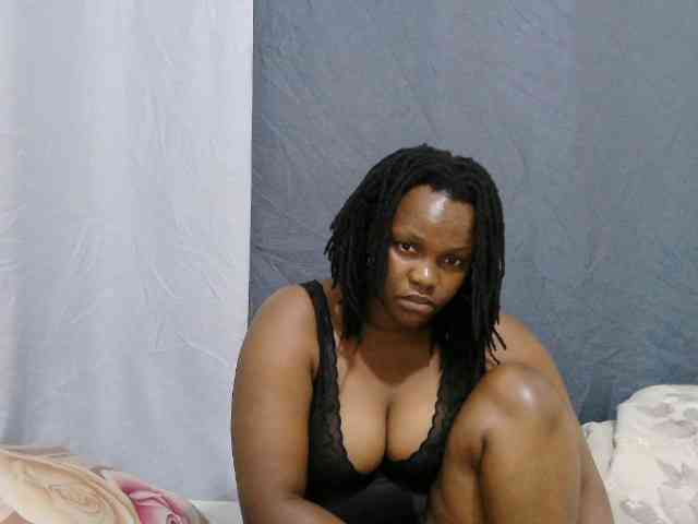 sweet-bunny-sweet webcam