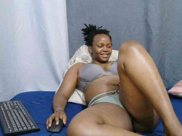 sweet-bunny-sweet webcam