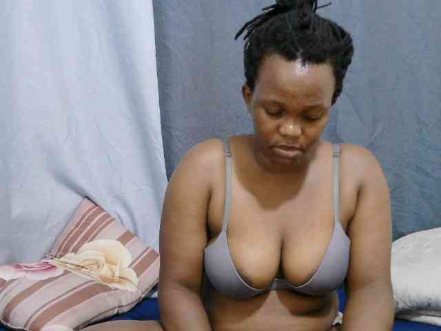 sweet-bunny-sweet webcam