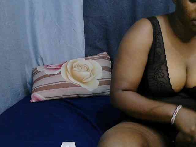 sweet-bunny-sweet webcam