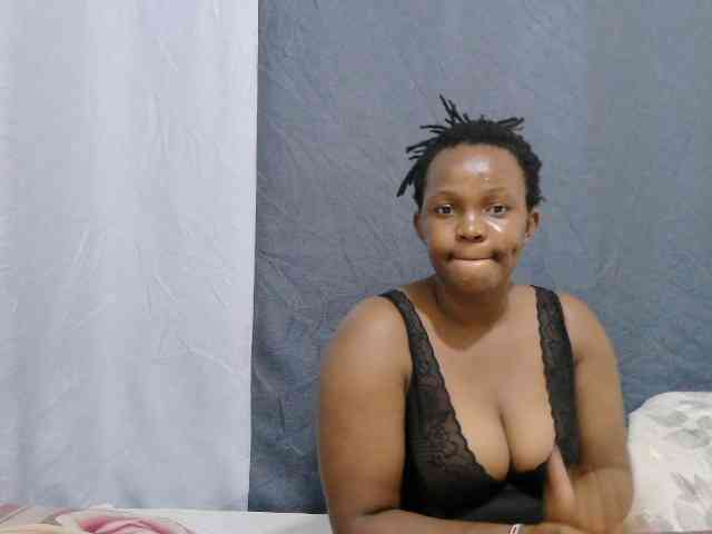 sweet-bunny-sweet webcam