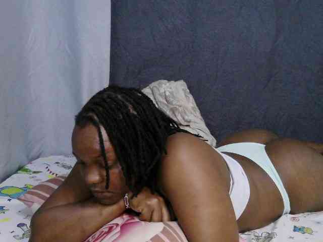 sweet-bunny-sweet webcam