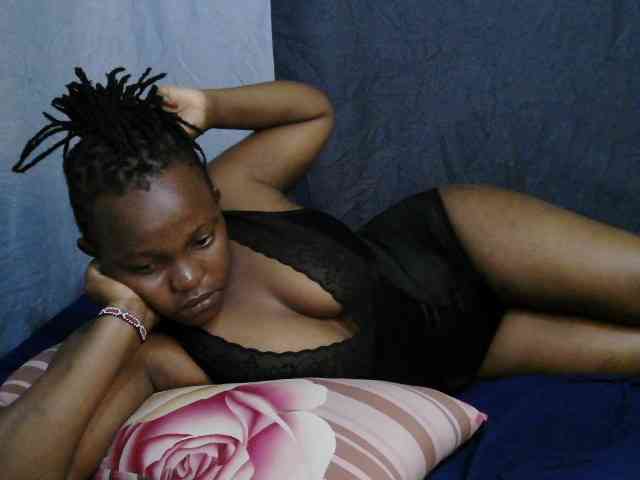 sweet-bunny-sweet webcam