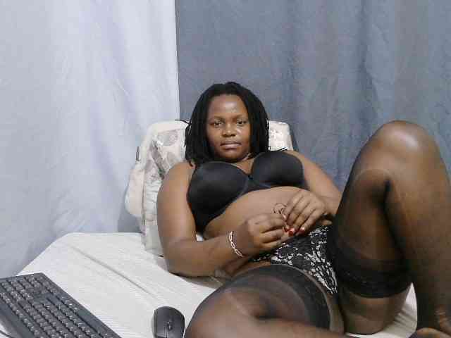 sweet-bunny-sweet webcam