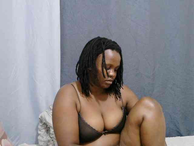 sweet-bunny-sweet webcam