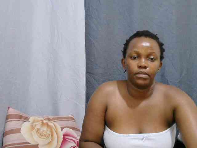 sweet-bunny-sweet webcam