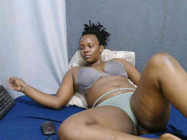 sweet-bunny-sweet webcam