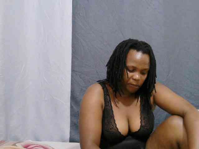 sweet-bunny-sweet webcam