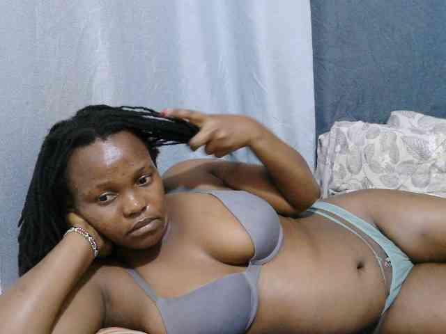 sweet-bunny-sweet webcam