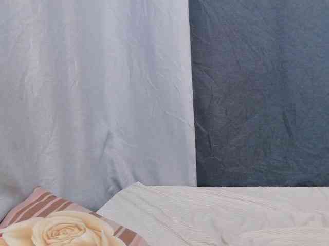 sweet-bunny-sweet webcam