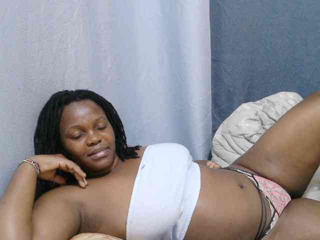 sweet-bunny-sweet webcam