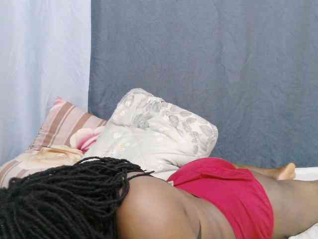 sweet-bunny-sweet webcam