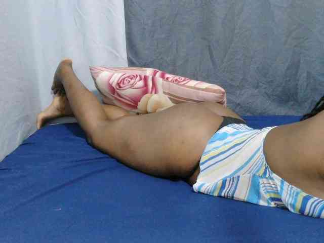 sweet-bunny-sweet webcam