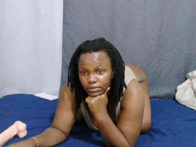 sweet-bunny-sweet webcam