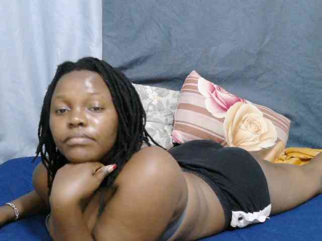 sweet-bunny-sweet webcam