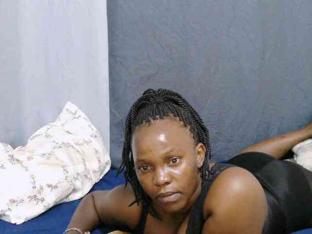 sweet-bunny-sweet webcam