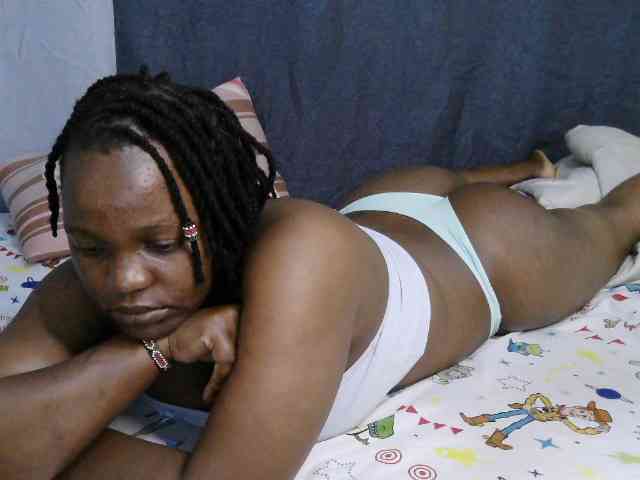 sweet-bunny-sweet webcam