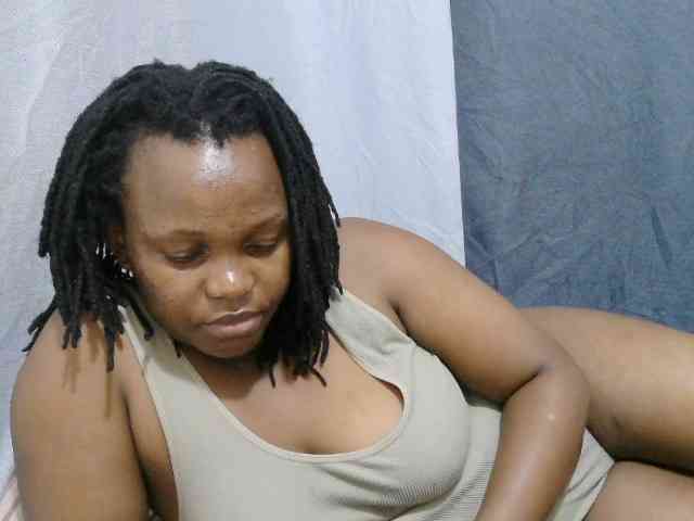 sweet-bunny-sweet webcam