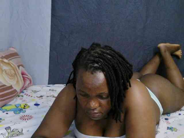 sweet-bunny-sweet webcam