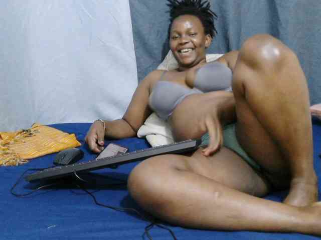 sweet-bunny-sweet webcam