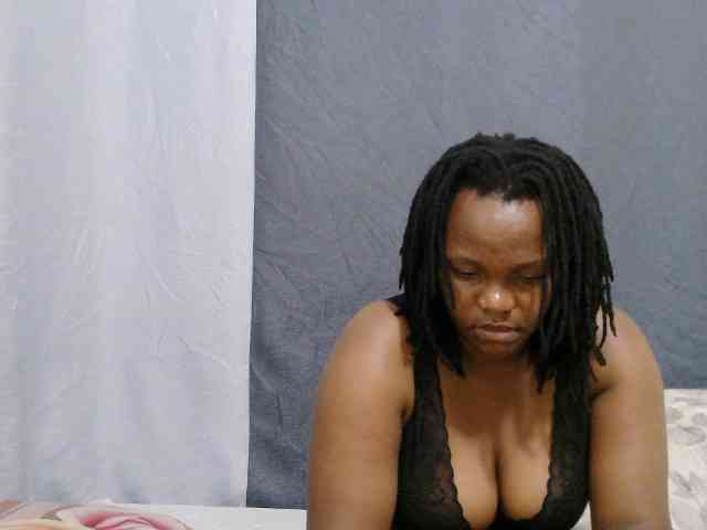 sweet-bunny-sweet webcam