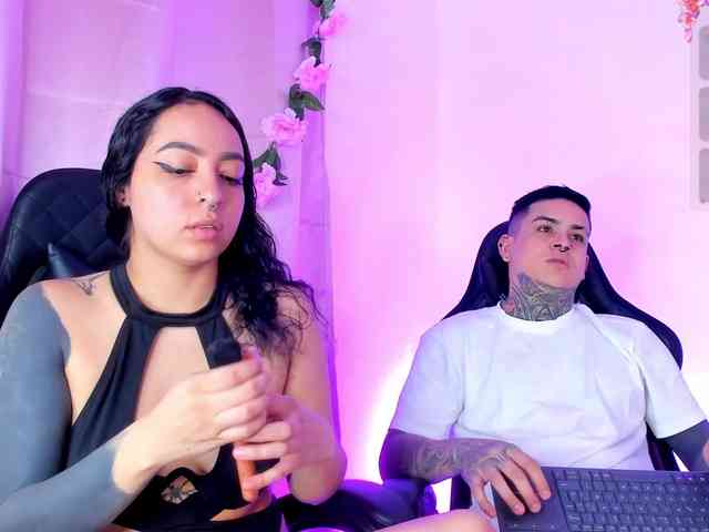 alana-and-jackk webcam