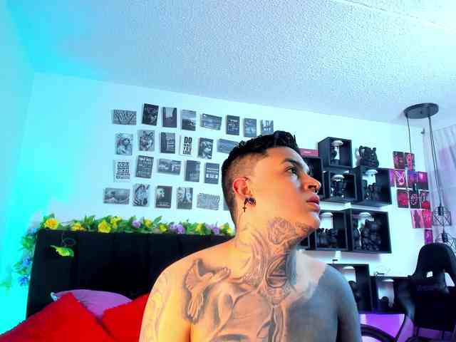 alana-and-jackk webcam