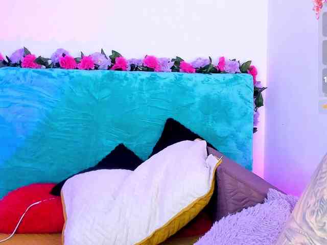 alana-and-jackk webcam