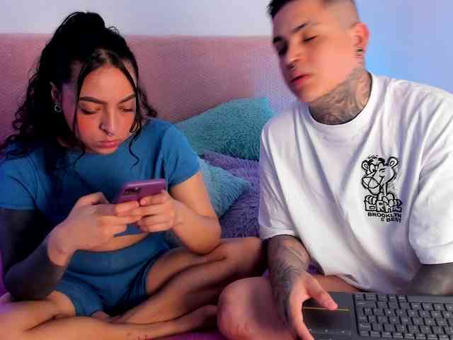 alana-and-jackk webcam