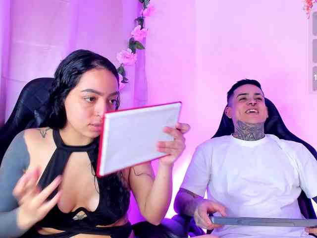 alana-and-jackk webcam