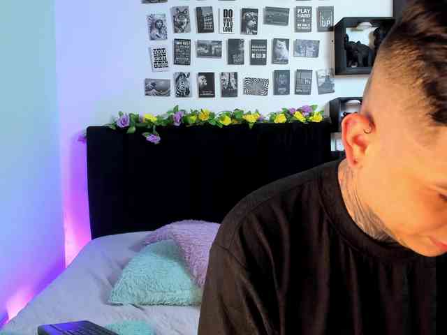 alana-and-jackk webcam