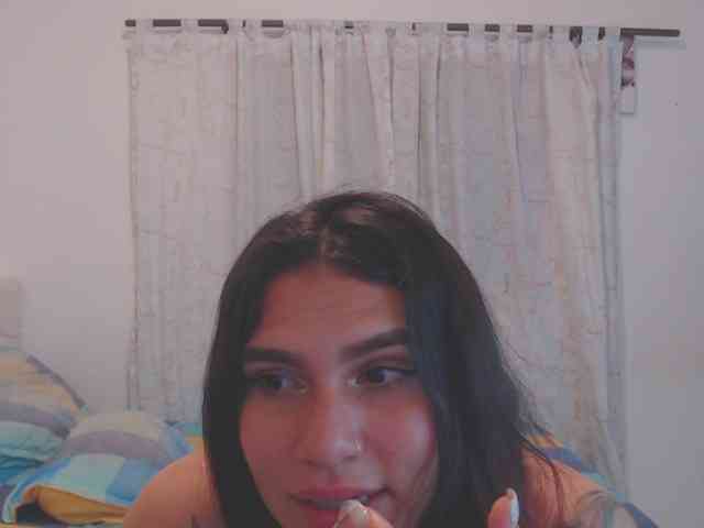 cristalbigass webcam