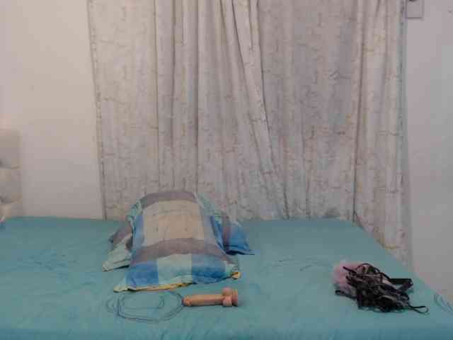 cristalbigass webcam