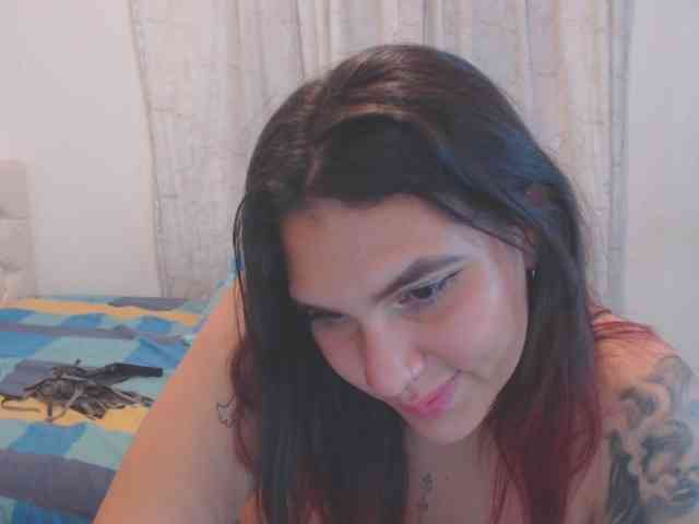 cristalbigass webcam