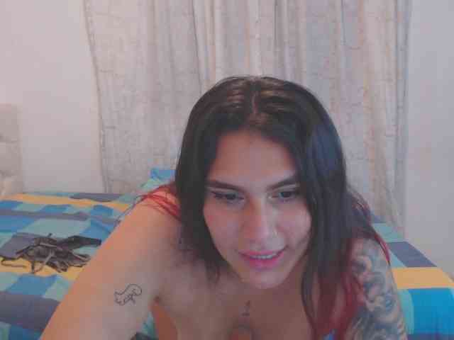 cristalbigass webcam
