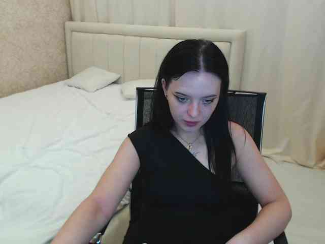KristiSilk webcam