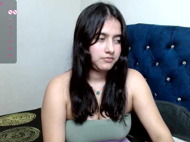 vikysexy28a's BongaCams show and profile