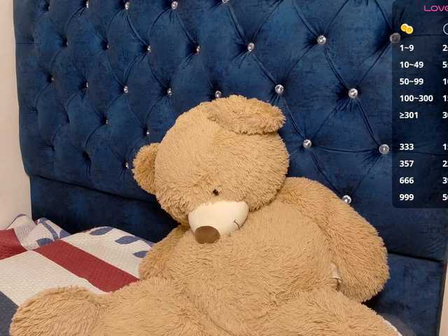 vikysexy28a's BongaCams show and profile