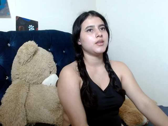  vikysexy28a chat room