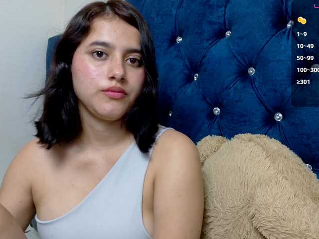 vikysexy28a's BongaCams show and profile