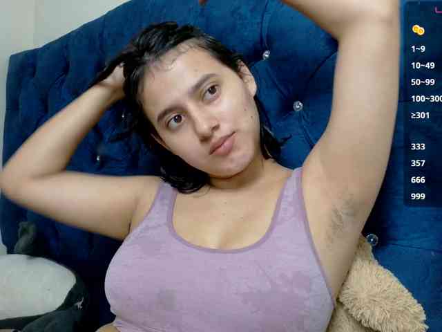 vikysexy28a webcam